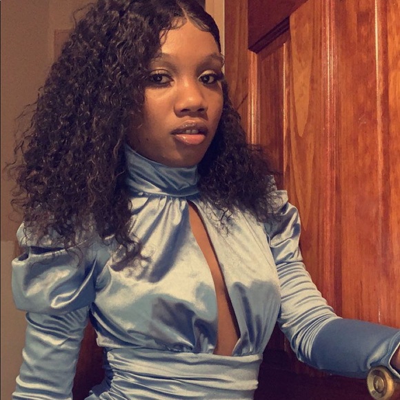 Meet your Posher, Roselanda - Picture 1 of 1